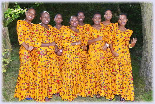 From left to right: Deborah, Rehema, Fatuma, Sophia, Stella, Mpelwa, Nkamba and Elizabeth