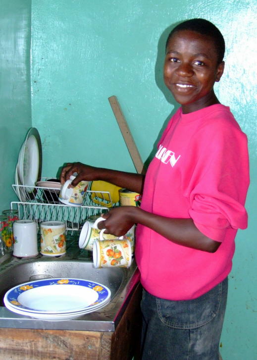 Emmakulatha washing up