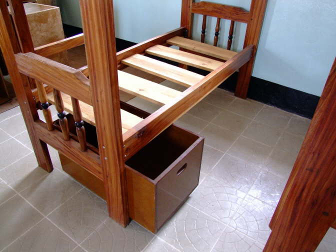 Under-bed box